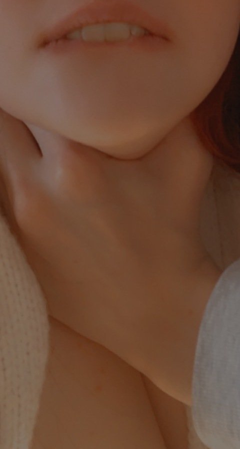 Header of anonymoubella