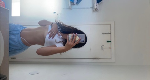 Header of brittzwrld
