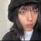 zuzura (zoe) OnlyFans Leaked Videos and Pictures 

 profile picture